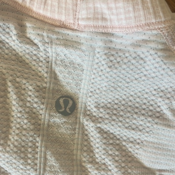 LULULEMON short sleeves RUN SWIFTLY top - Picture 3 of 3